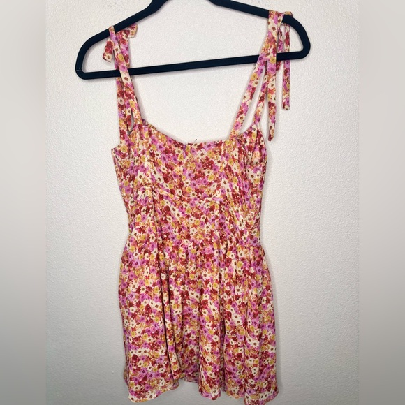 For love & lemons Felicia Mini Dress size M - Picture 7 of 7